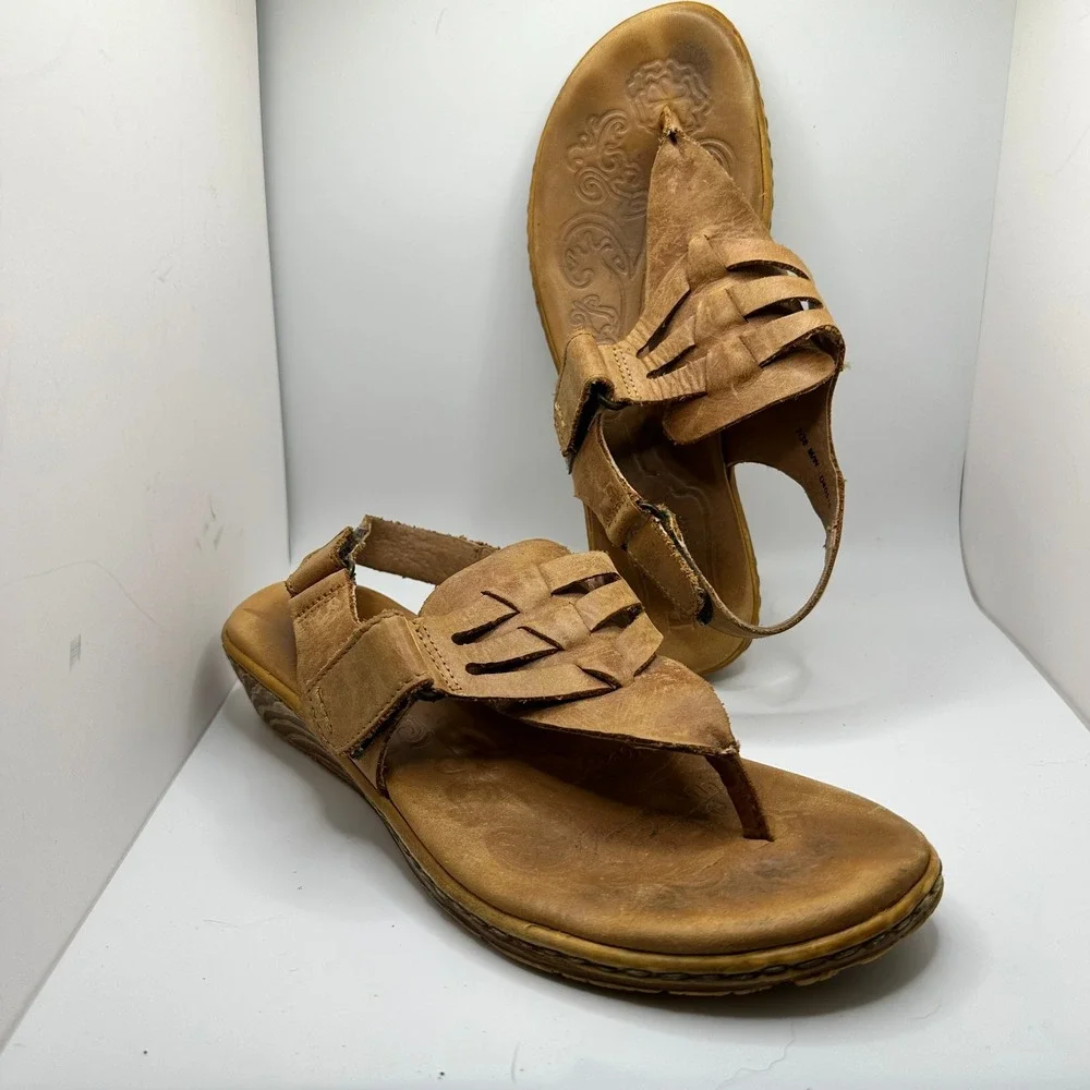 Born Womens‎ Tan Leather Woven T-Strap Wedge Thong Sandals Size 7 M/W D60516